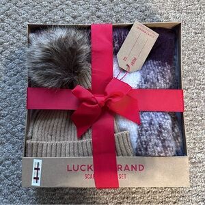 Lucky Brand Tan and Purple Scarf Set